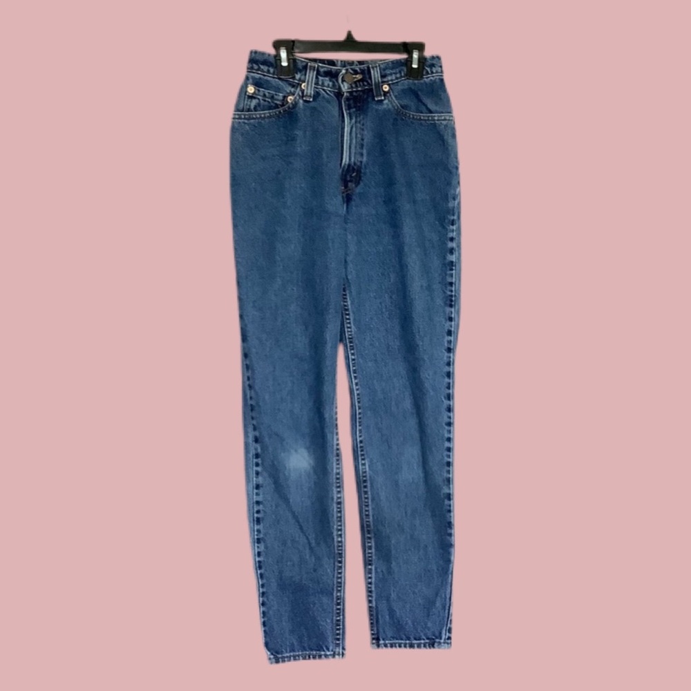 Vintage 512 Levi’s Slim Fit Tapered Leg ✨